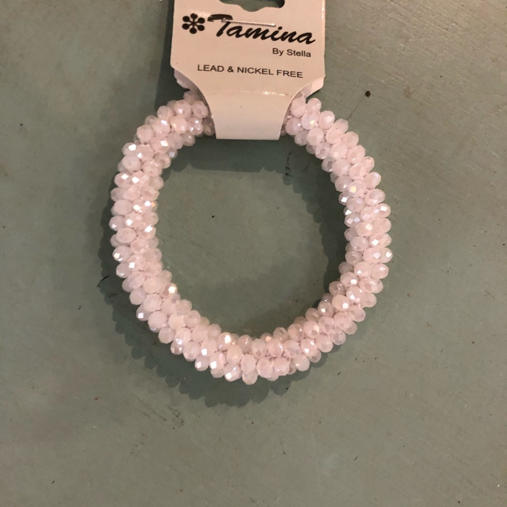 NWT white bracelet